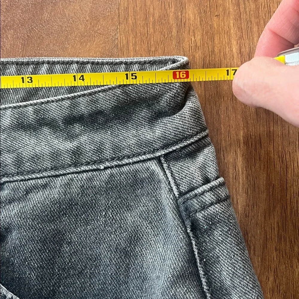 PrettyLittleThing Gray‎ Washed Straight Leg Jeans